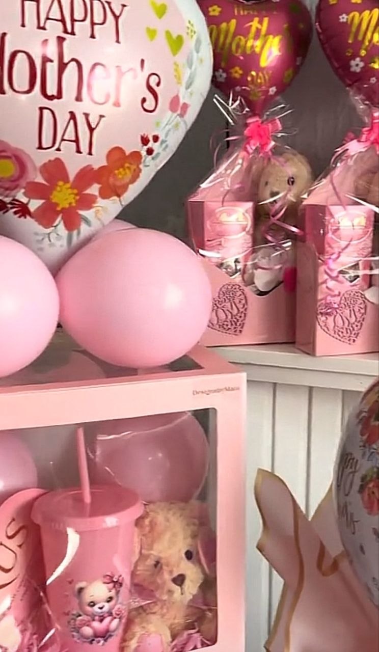 Teddy Bear Balloon Boxes